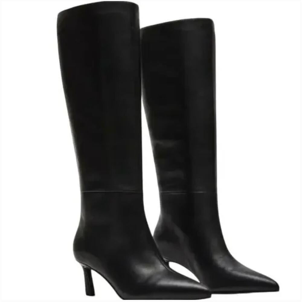 Steve Madden Lavan Boots 5.5 Black NWOT Leather Pointed Toe Pull On Heel 90s